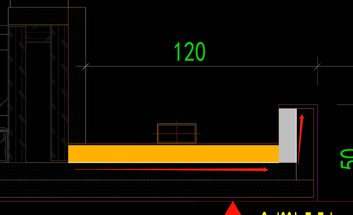 <font color='#ff0000'>布置造型的时候   图元出现在绘制方向的_______</font>